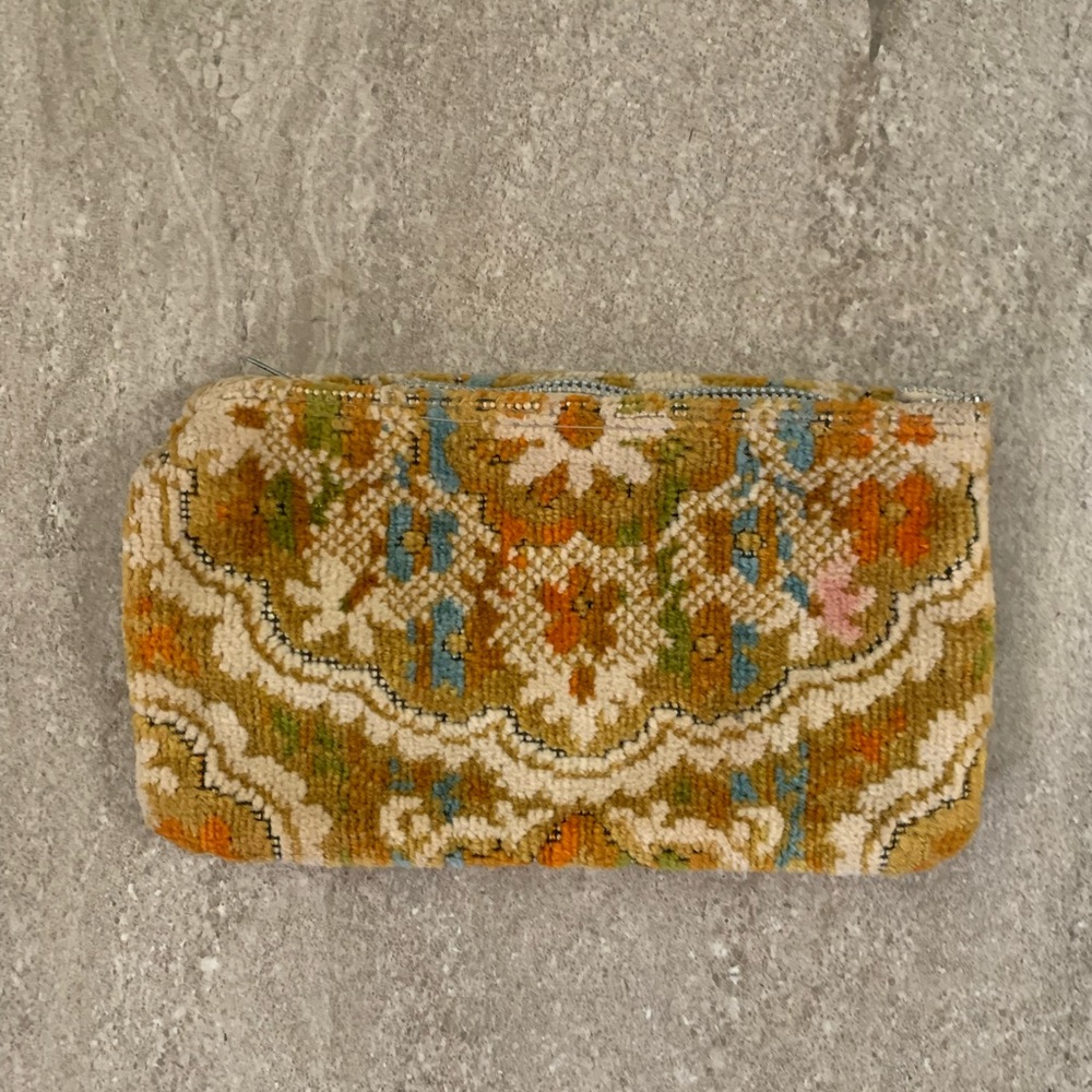Vintage makeup bag